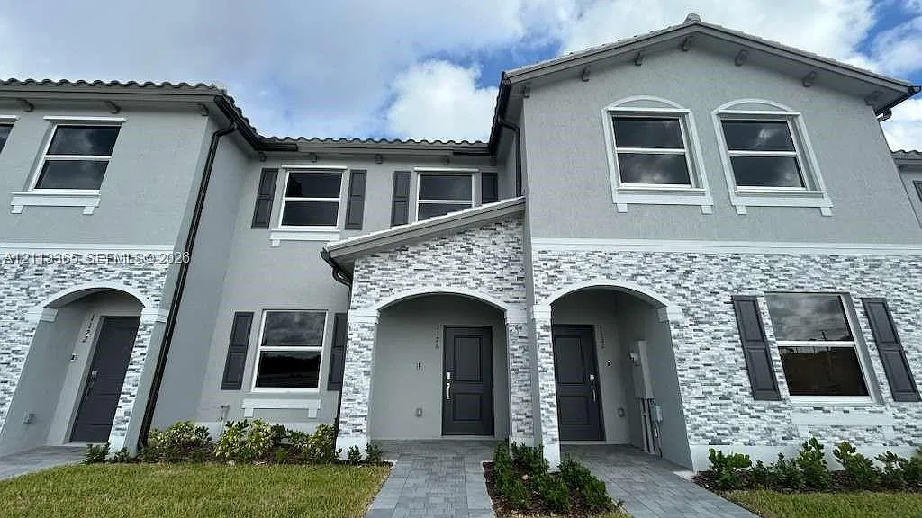 Miami Land And Developmen — Photo 1
