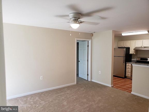 5th image of 13304 Kilmarnock Way #4-K