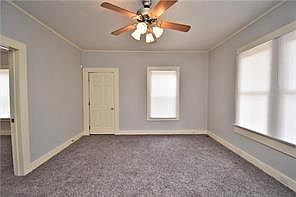 5th image of 60 Hillcrest Blvd