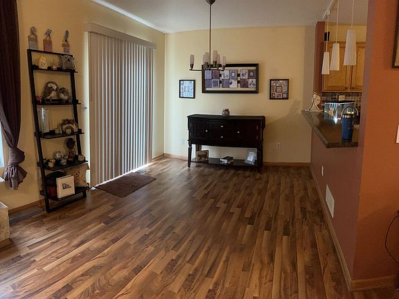 4th image of 12050 Baneberry Dr