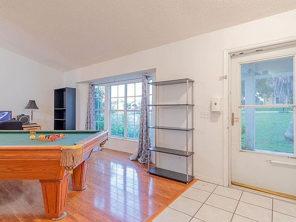 4th image of 2561 Windsor Heights St