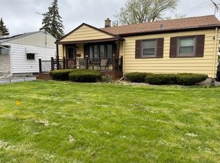 151 W Sauk Trl, Chicago Heights, IL