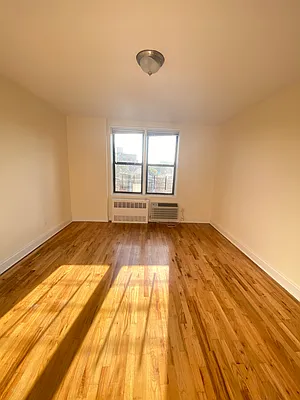 Rented by Brixton Manor LLC | media 18