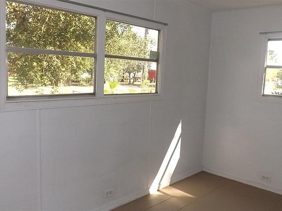 4th image of 5221 Statler Ave