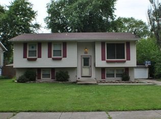 846 N Arbogast St, Griffith, IN 46319