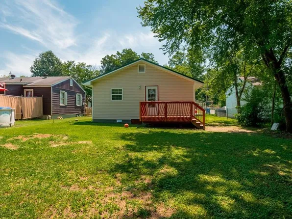 811 Lee Ave, Rossville, GA 30741