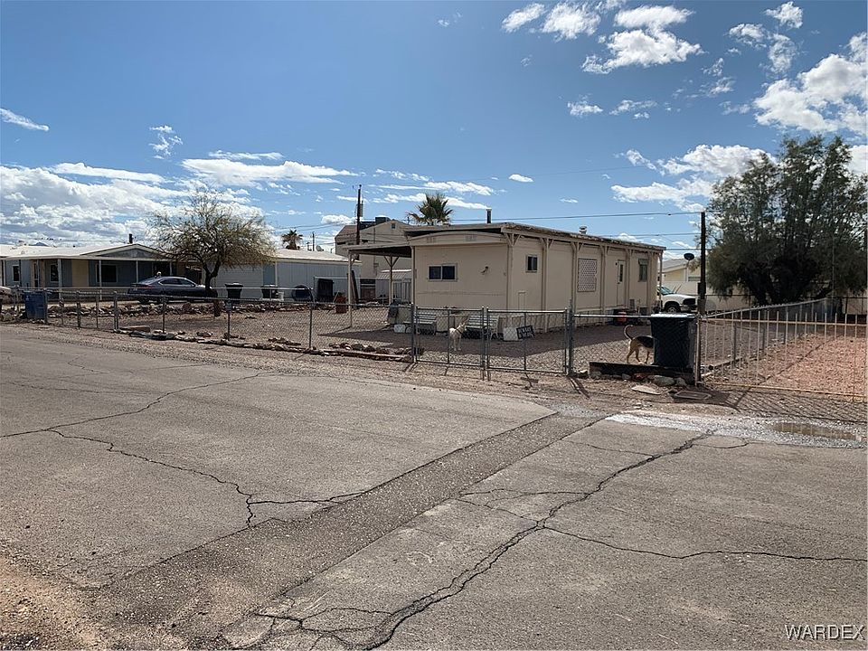 1st image of 960 Sandy Beach Drive