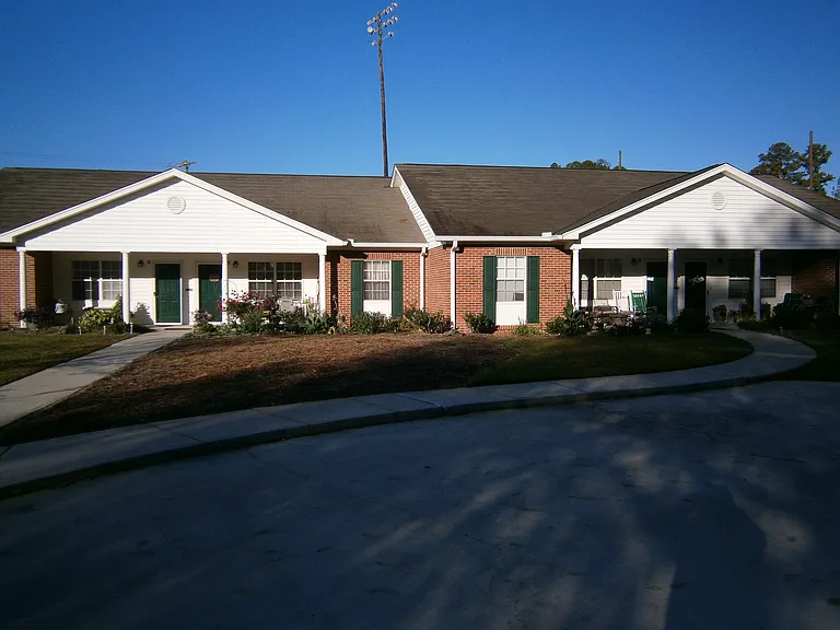ground level entry to apartments