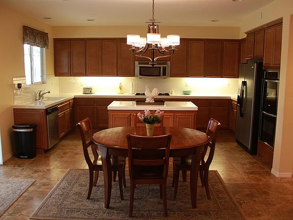 2nd image of 13059 Holmwood Ct