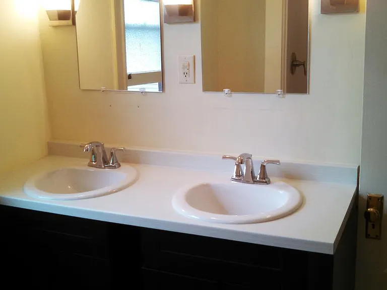 2461 Fairview Ave — Photo 23