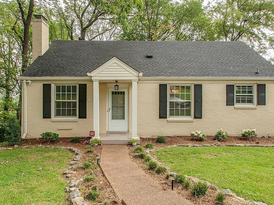 1st image of 812 Neartop Dr #A