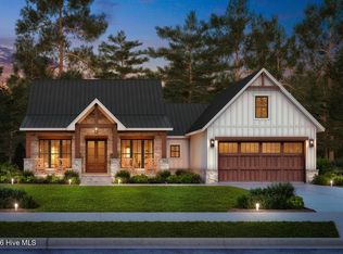 158 Starkey Creek Dr, Swansboro, NC 28584