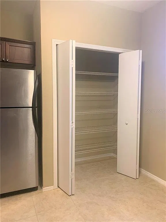 1 bed, 837 sqft, $1,575 — Photo 4
