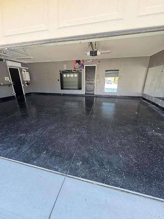 3 bed, 2.5 bath, 1609 sqft, $3,250 — Photo 2