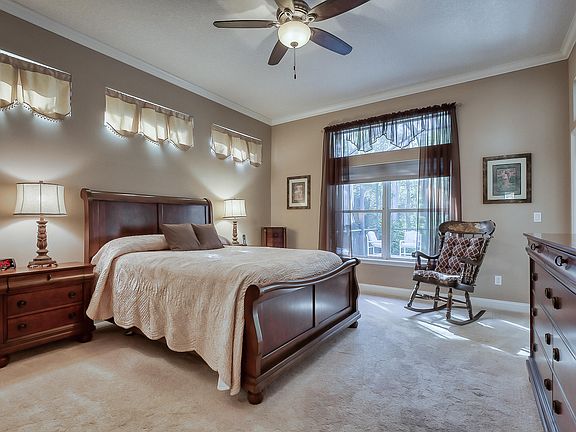 5th image of 1412 Barrington Cir
