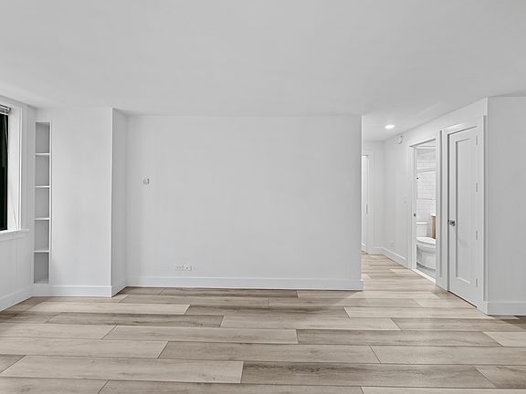 5th image of 315 W 57th St APT 7G