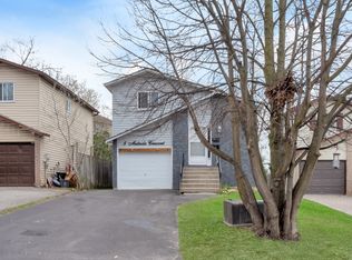 5 Melinda Cres, Barrie, ON L4N 5T7
