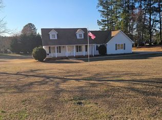 200 Sneeds Dr, Inman, SC 29349