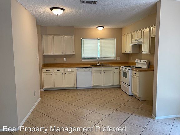 5th image of 18934 Twigsworth Ln