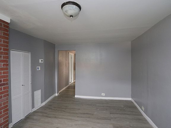 2nd image of 1446 N Central Park Ave