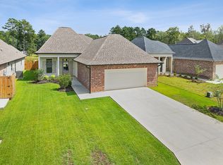 27964 Meadow Hill Ln, Denham Springs, LA 70726