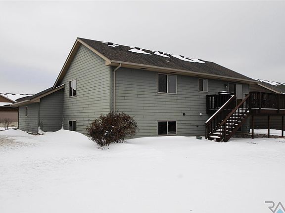 3rd image of 5212 S Sirocco Ave