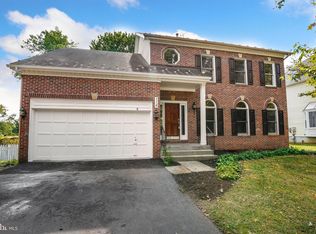 114 Mission Dr, Gaithersburg, MD 20878