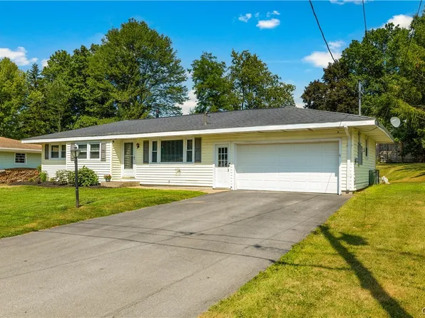 8814 Walnut Dr, Rome, NY 13440