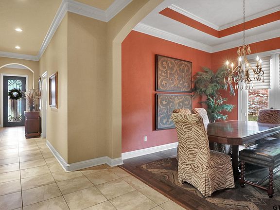 4th image of 7212 Princedale