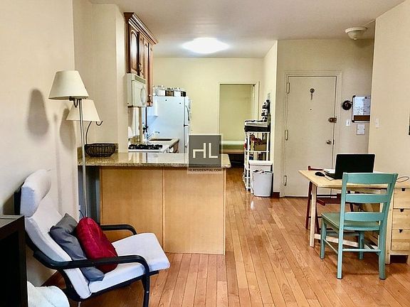 3rd image of 303 E 104th St #5