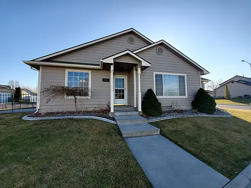 2421 S Arthur Ct Photo 1 2421 S Arthur Ct Photo 1