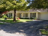 1st image of 202 Birchwood Dr