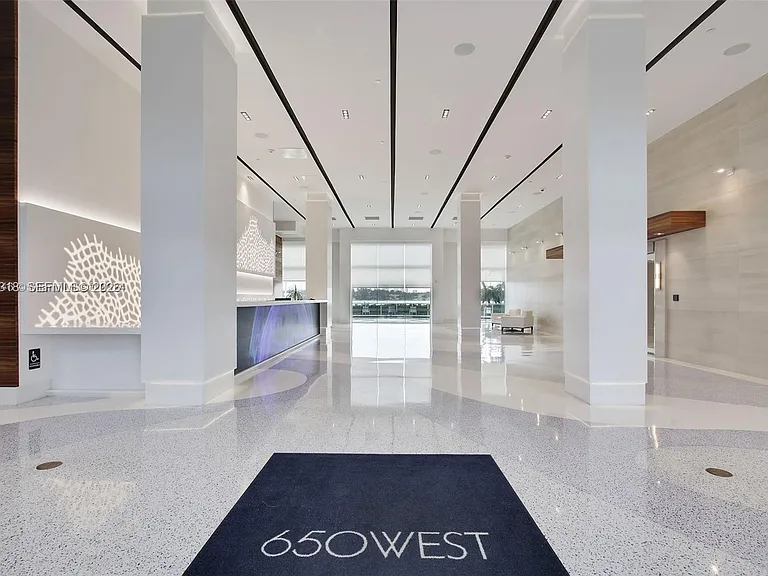 650 West Ave #1408 — Photo 44