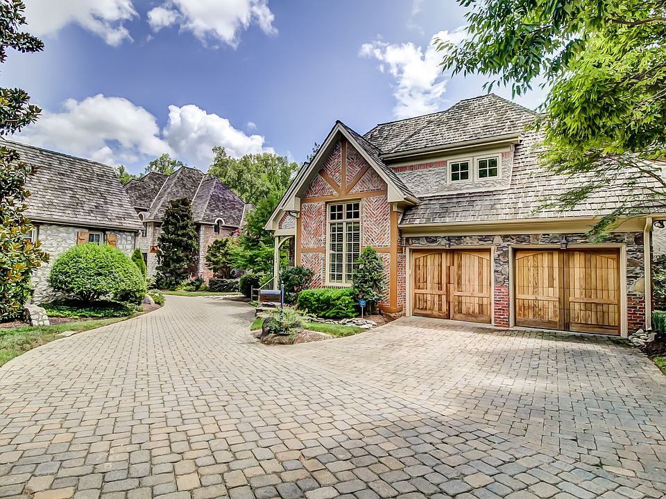 Front Drive Entrance