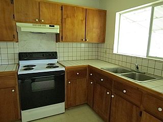 4th image of 15-2775 Kawakawa St