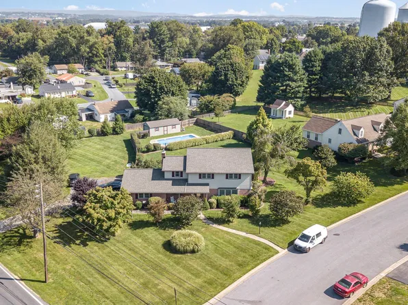255 Stony Battery Rd, Landisville, PA 17538