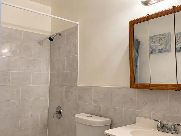 1251 Milton Pl #3C — Photo 8