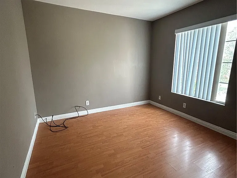 16374 Whitefield Ct — Photo 16