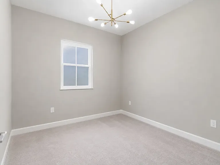 20478 NW 4th Ct — Photo 12