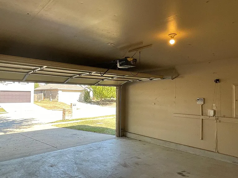 1812 Diamond Lake Trl — Photo 26