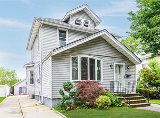 119 Linden St, Bellmore, NY 11710