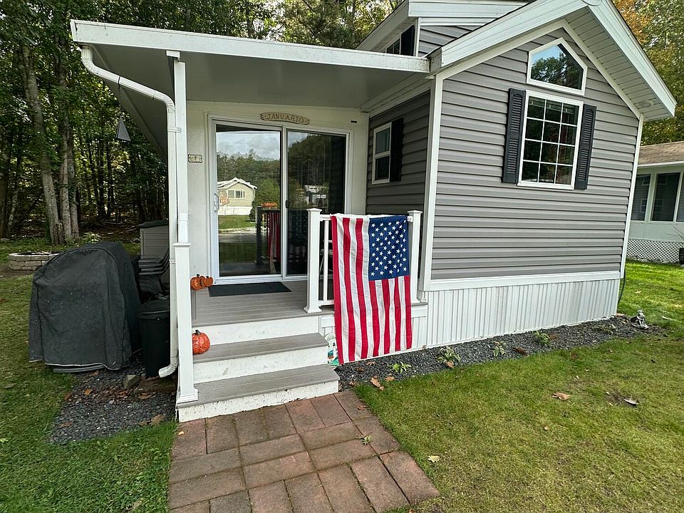 1st image of 150 Chapel Road #823