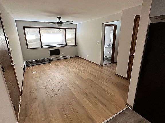 3rd image of 7709 W Marwood Ave APT 1S