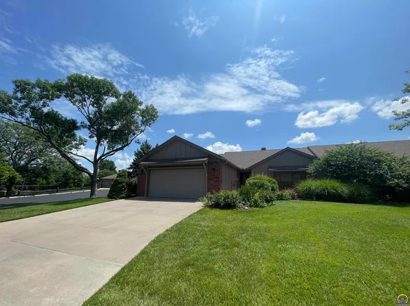 2307 SW Mayfair Pl, Topeka, KS 66611