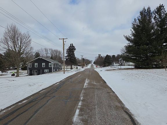 4th image of 403 E Webb St