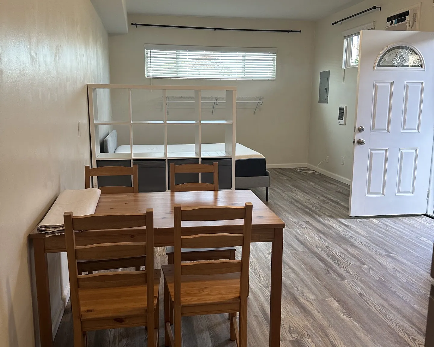 1 bed, 350 sqft, $2,000 — Photo 1