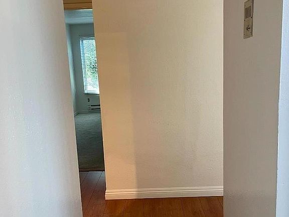 2nd image of Halford Ave