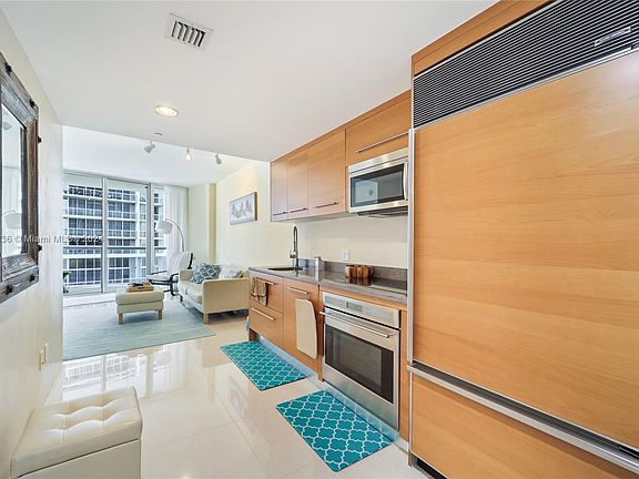 3rd image of 495 Brickell Ave APT 3006