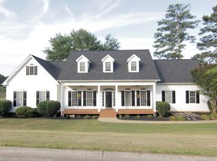 339 Heatherwood Dr, Auburn, GA 30011