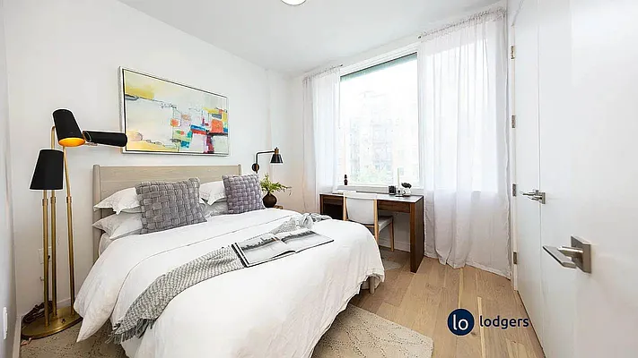 Rented by Lodger Corp | media 5